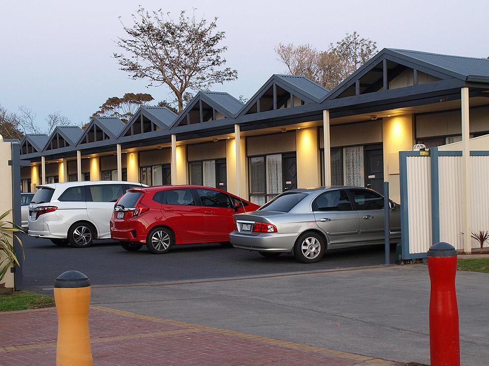 Mornington Motel Экстерьер фото