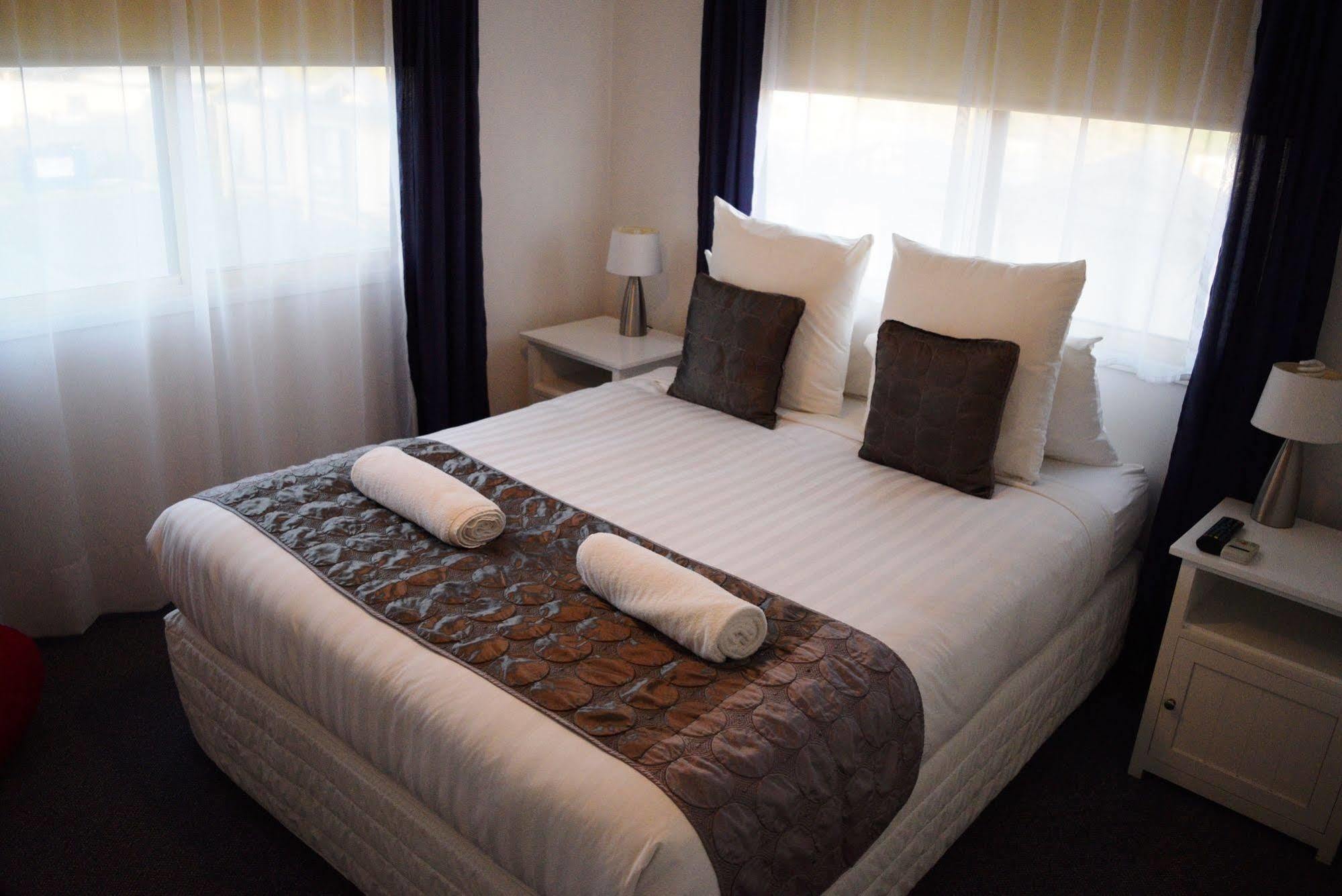 Mornington Motel Экстерьер фото