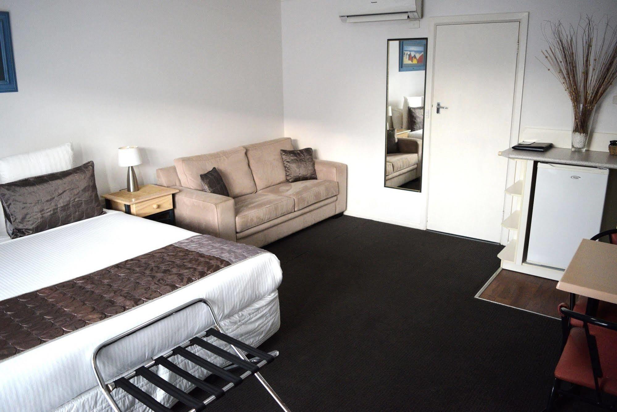 Mornington Motel Экстерьер фото