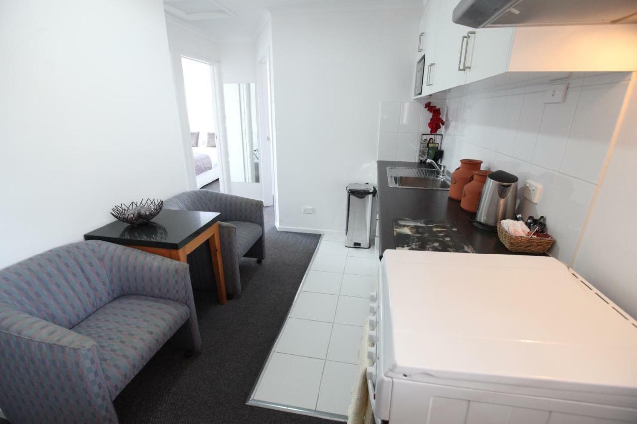 Mornington Motel Экстерьер фото