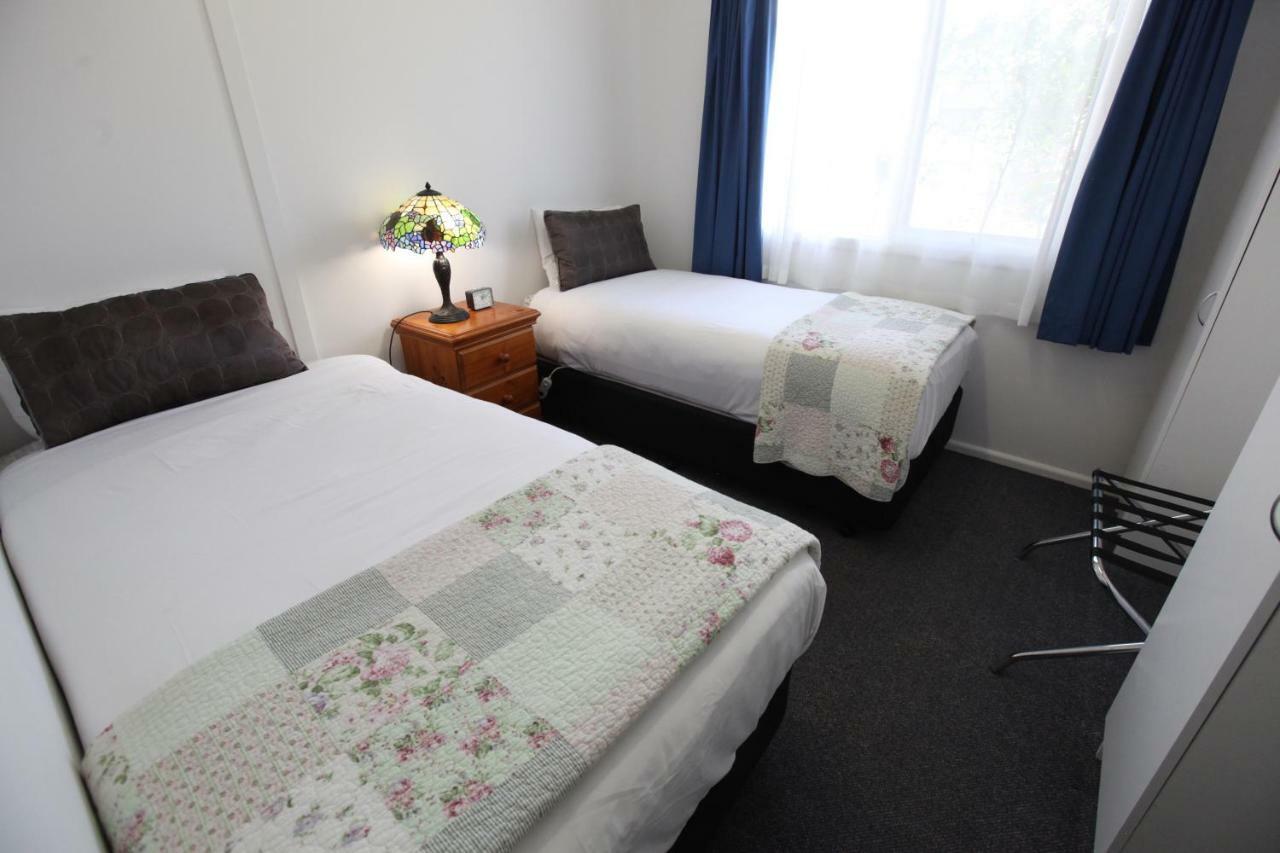 Mornington Motel Экстерьер фото