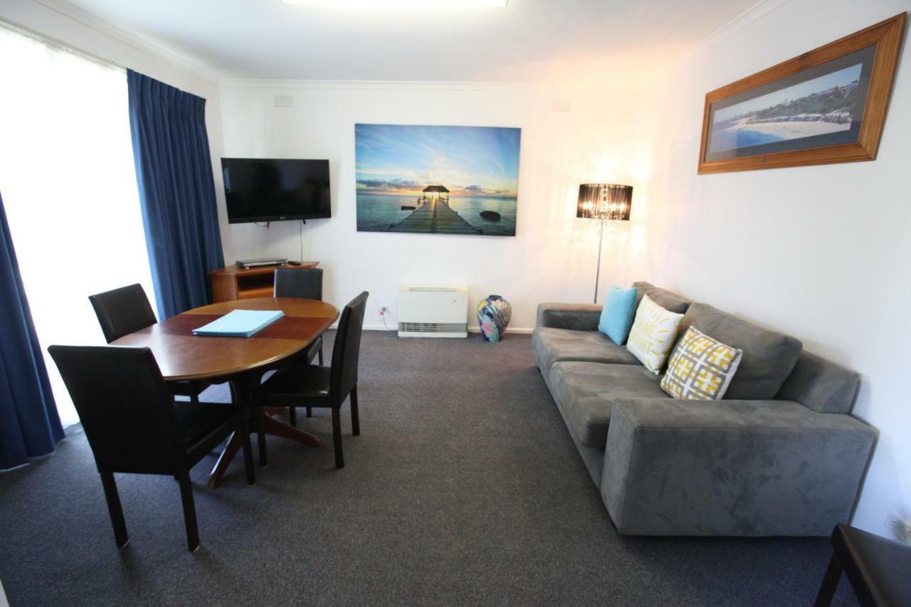 Mornington Motel Экстерьер фото